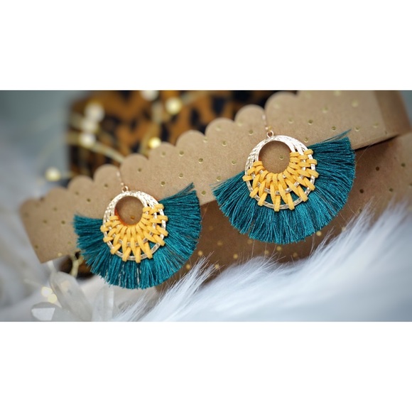 NEW! Emerald Mustard Hoop Tassel Hoop Earrings - Picture 8 of 11